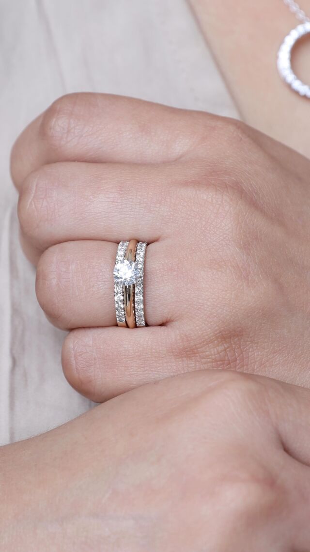 💎 A ring that sparkles as bright as your love! 💞 Are you ready to make memories that last a lifetime? 

Follow us for more romantic inspo and let’s grow this love-filled community together! 💫 

Who would you share this moment with? Tag them below! 👇 

#lovestory #engagementring #followformore❤️ #dreamymoments